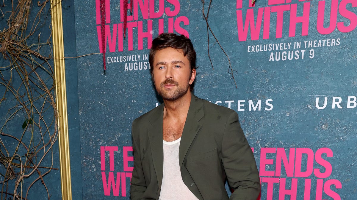 ‘It Ends With Us’ star Brandon Sklenar defends Blake Lively, Colleen Hoover amid backlash