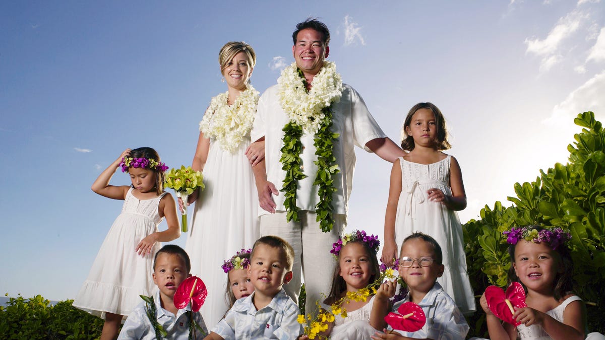 Collin Gosselin claims he was discharged from Marines due to institutionalization by mom Kate