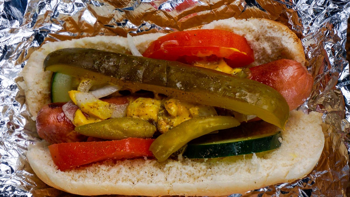 Hot dog with your vasectomy? The Wieners Circle giving out coupons for reproductive rights