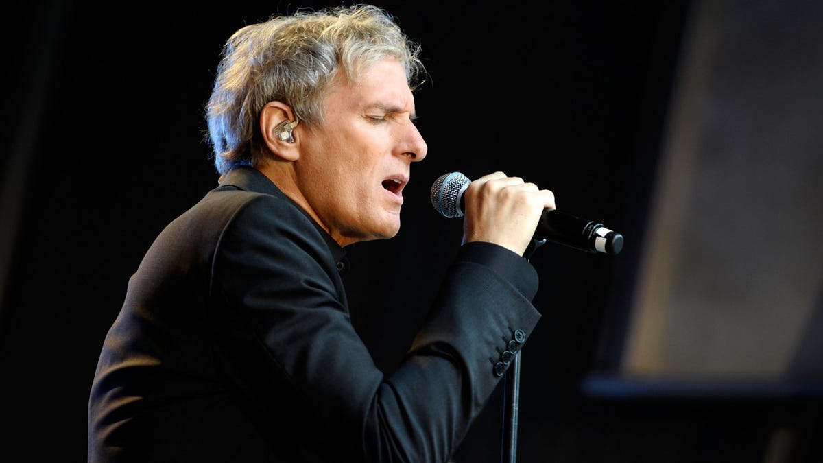 Michael Bolton says ‘all is good’ after fan spots police cars at singer’s Connecticut home