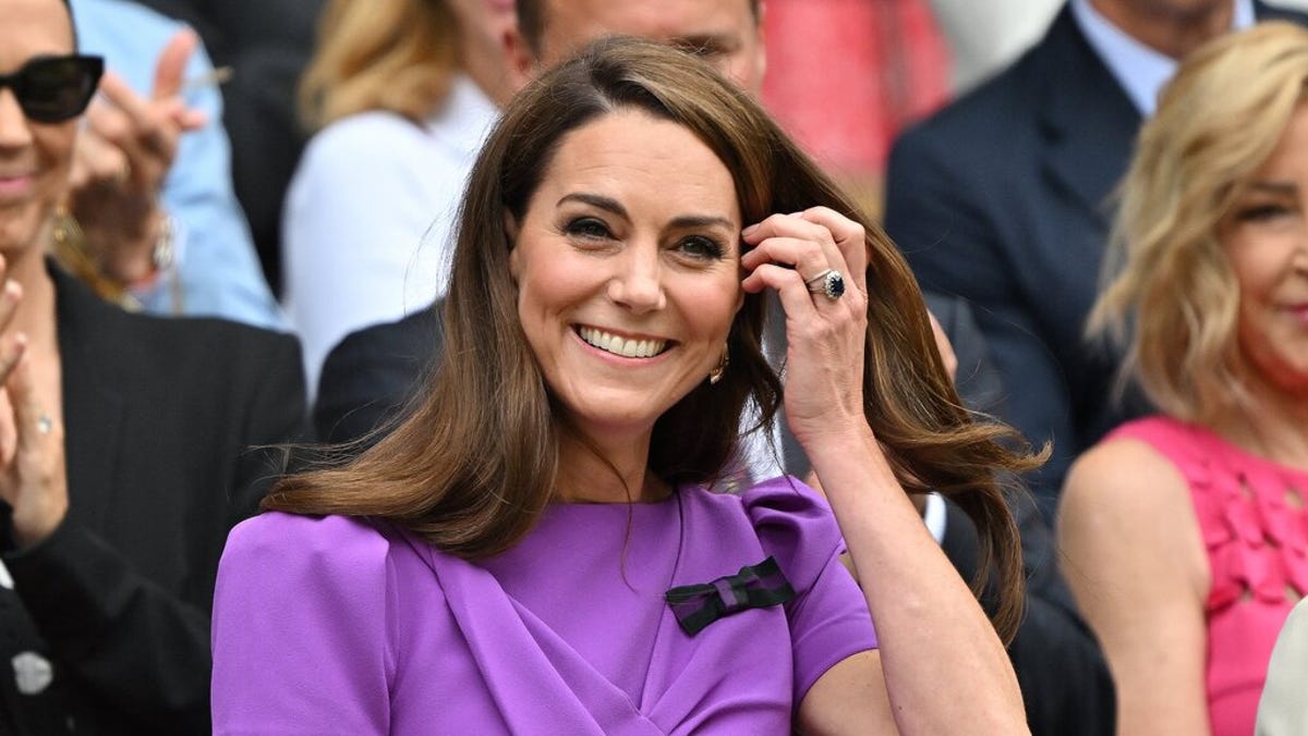 Princess Kate seen in rare outing for church service in Scotland