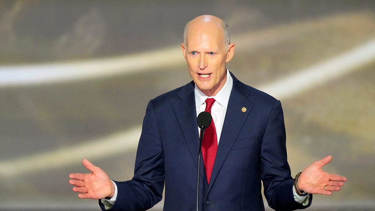 Rick Scott, Debbie Mucarsel-Powell win, set up Senate showdown