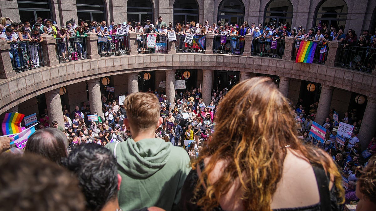 Texas blocks transgender people from changing sex on driver’s licenses