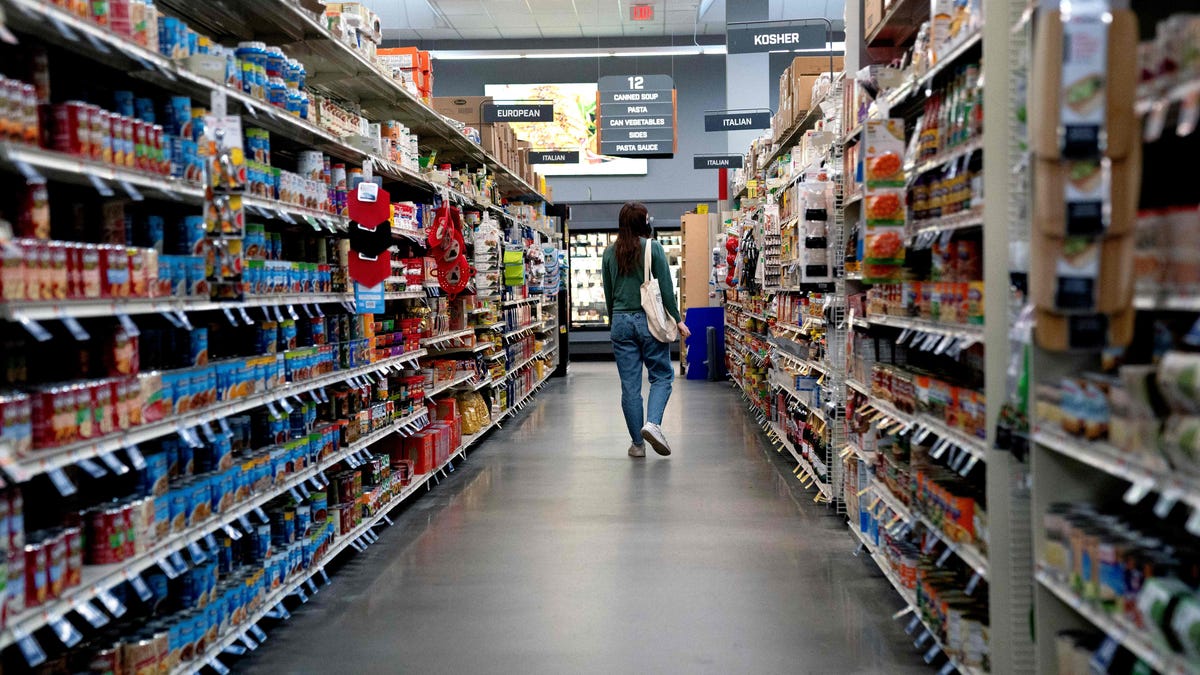 Wait, what does ‘price gouging’ mean? How Harris plans to control it in the grocery aisle