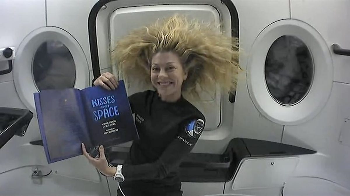 SpaceX astronaut Anna Menon reads ‘Kisses in Space’ to her kids in orbit: Watch