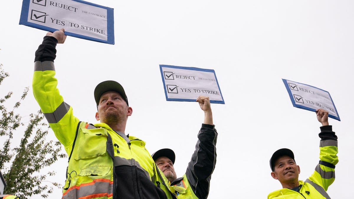 Boeing workers on strike for the 1st time in 16 years after 96% vote to reject contract