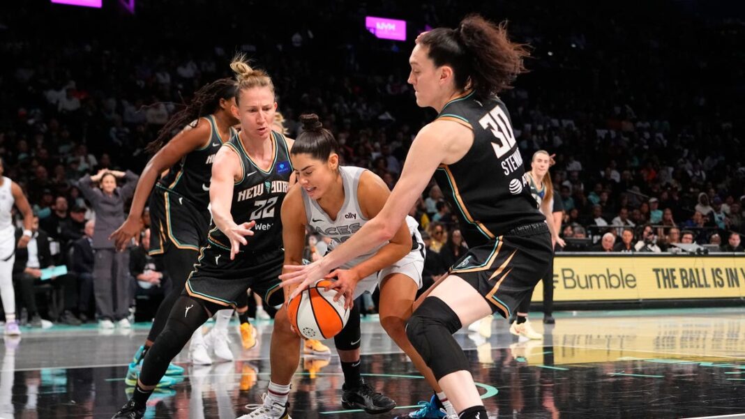 Breanna Stewart, Liberty handle champion Aces in Game 1 of WNBA semifinals