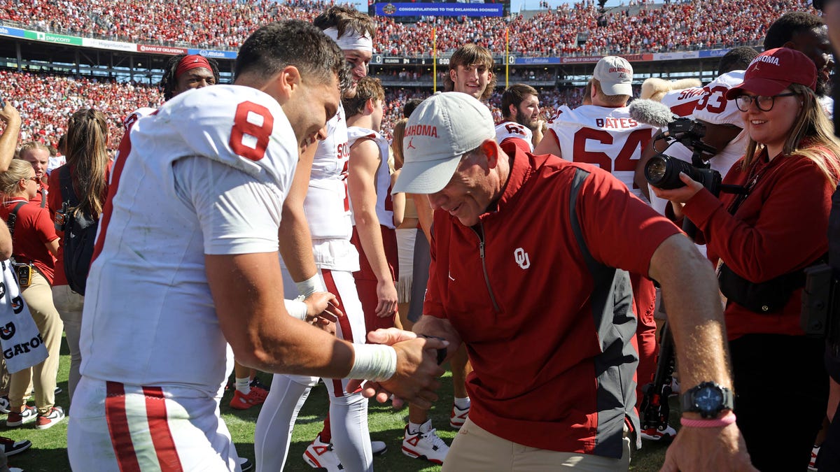 Brent Venables says Oklahoma didn’t run off QB Dillon Gabriel: ‘You can’t make a guy stay’