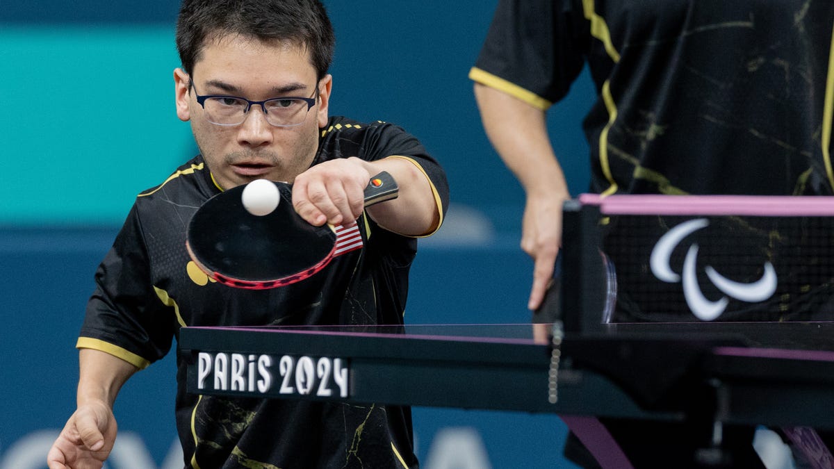 Paralympic table tennis player finds his confidence with help of his family