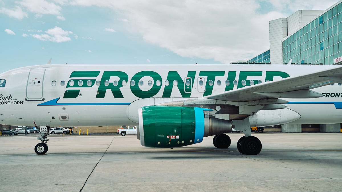 Unruly passenger threatens to ‘kill everybody’ and choke flight attendant on Frontier flight