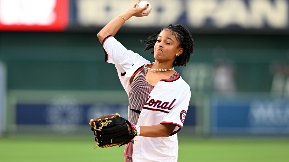 USWNT’s Croix Bethune suffers season-ending injury throwing first pitch at MLB game