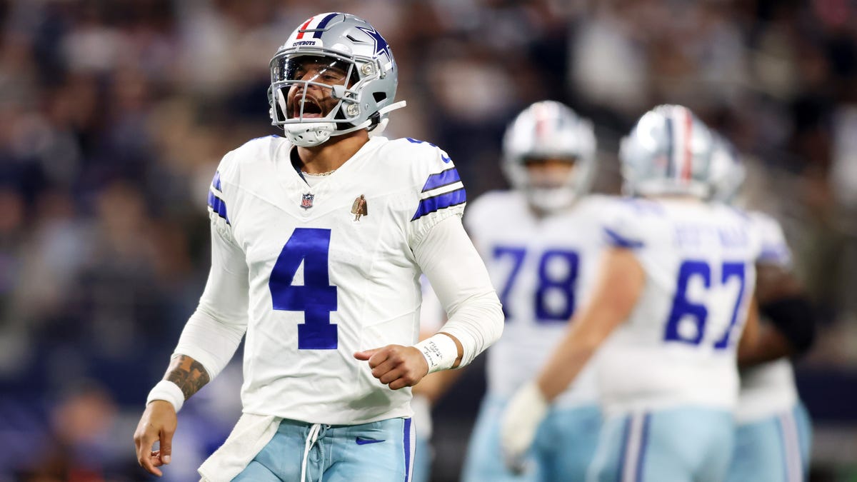 Cowboys QB Dak Prescott becomes highest-paid player in NFL history with new deal, per reports