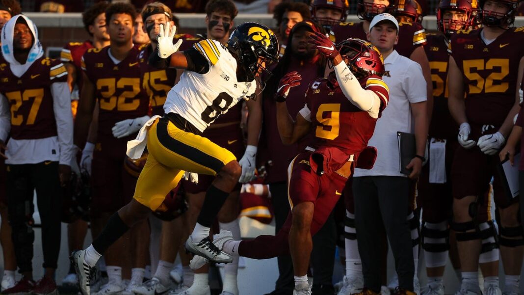 Minnesota football’s Daniel Jackson makes ‘Catch of the Year’ for touchdown vs Michigan late