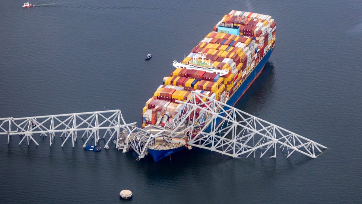 FBI boards ship in Baltimore managed by same company as the Dali, which toppled bridge