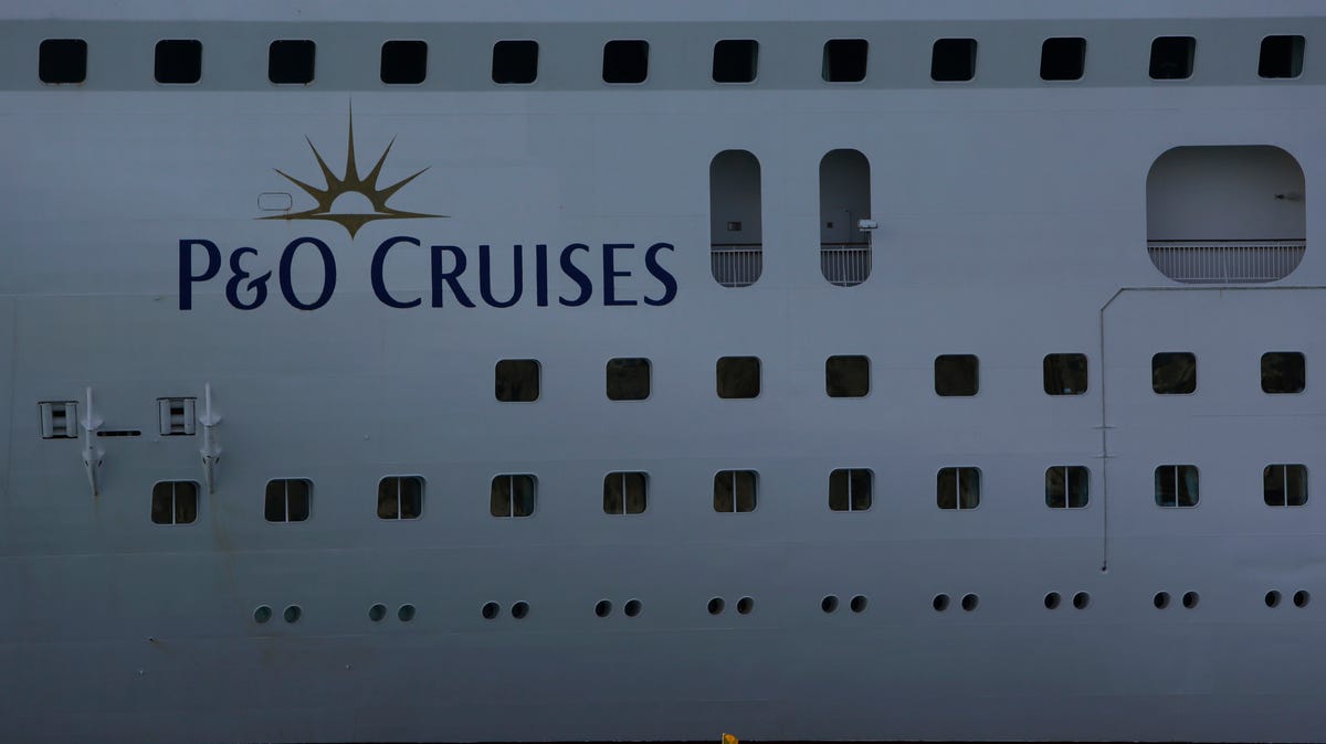 75 people aboard P&O cruise ship sick in gastrointestinal illness outbreak