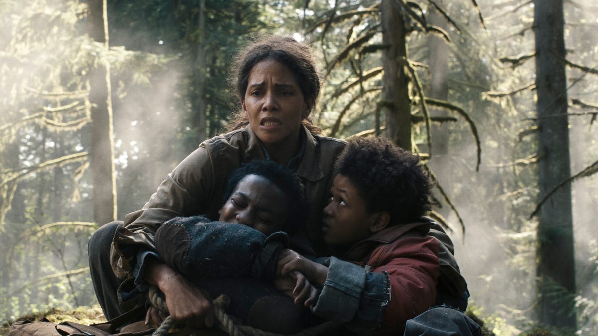 Spoilers! ‘Mama bear’ Halle Berry unpacks that ‘Never Let Go’ ending