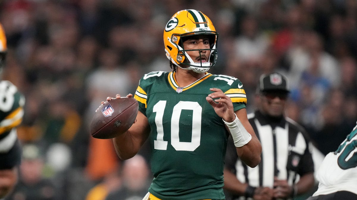 Jordan Love injury update: Is Packers QB playing Week 3 vs. Titans?