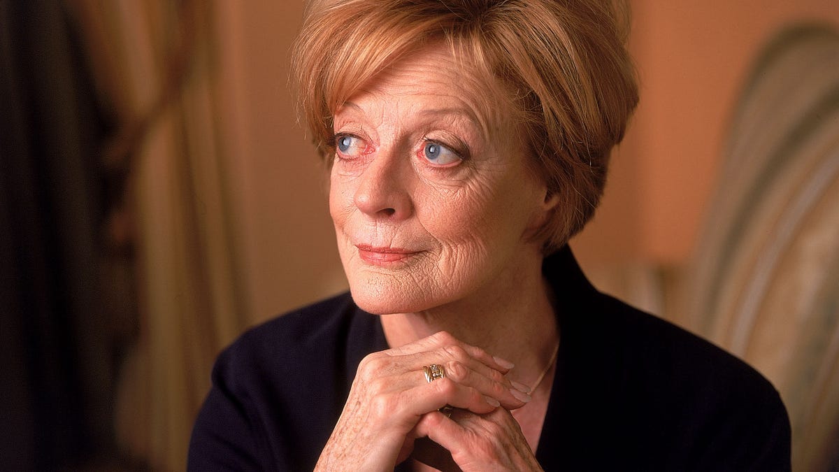 Dame Maggie Smith, ‘Downton Abbey’ star and Professor McGonagall in ‘Harry Potter,’ dies at 89