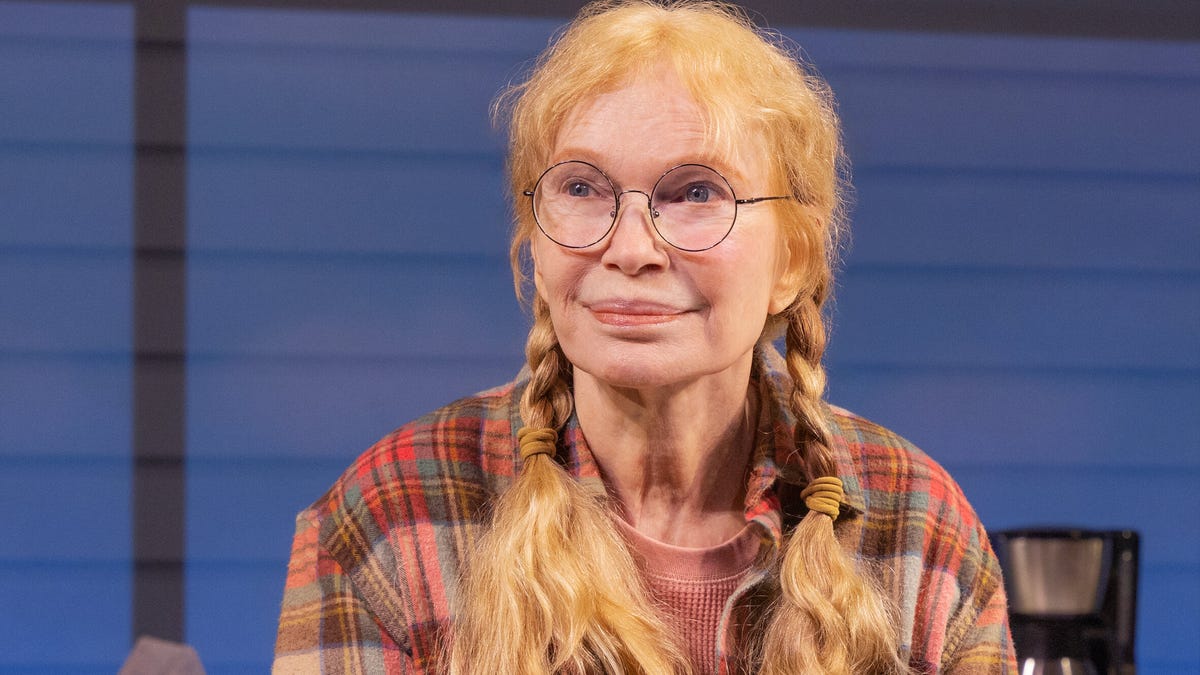 ‘The Roommate’ review: Mia Farrow is sensational in a decent Broadway comedy