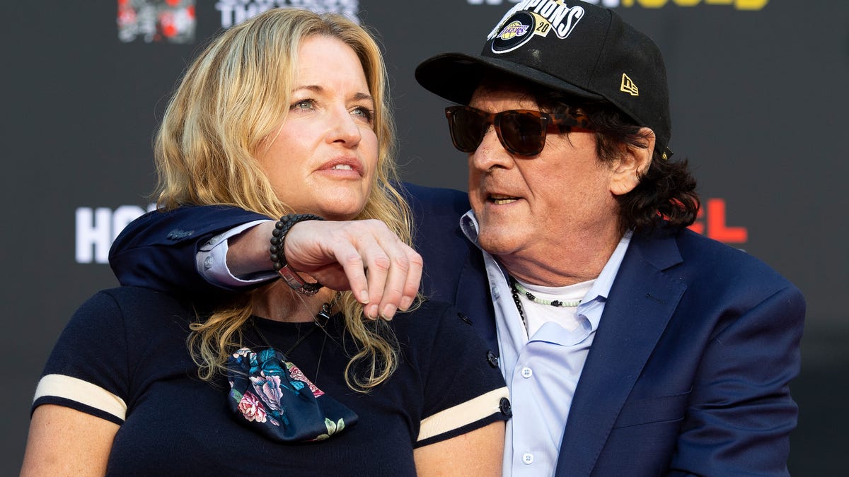 Michael Madsen requests divorce, restraining order from wife DeAnna following his arrest