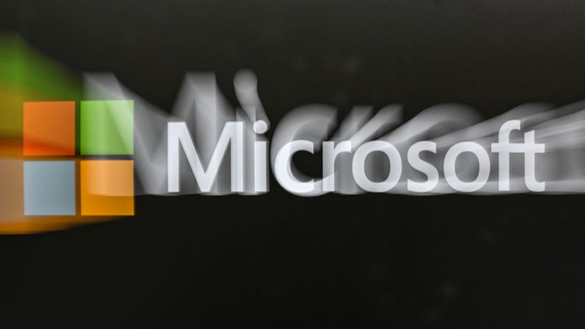 Thousands report Microsoft 365 outages as users unable to access email, Teams, other apps