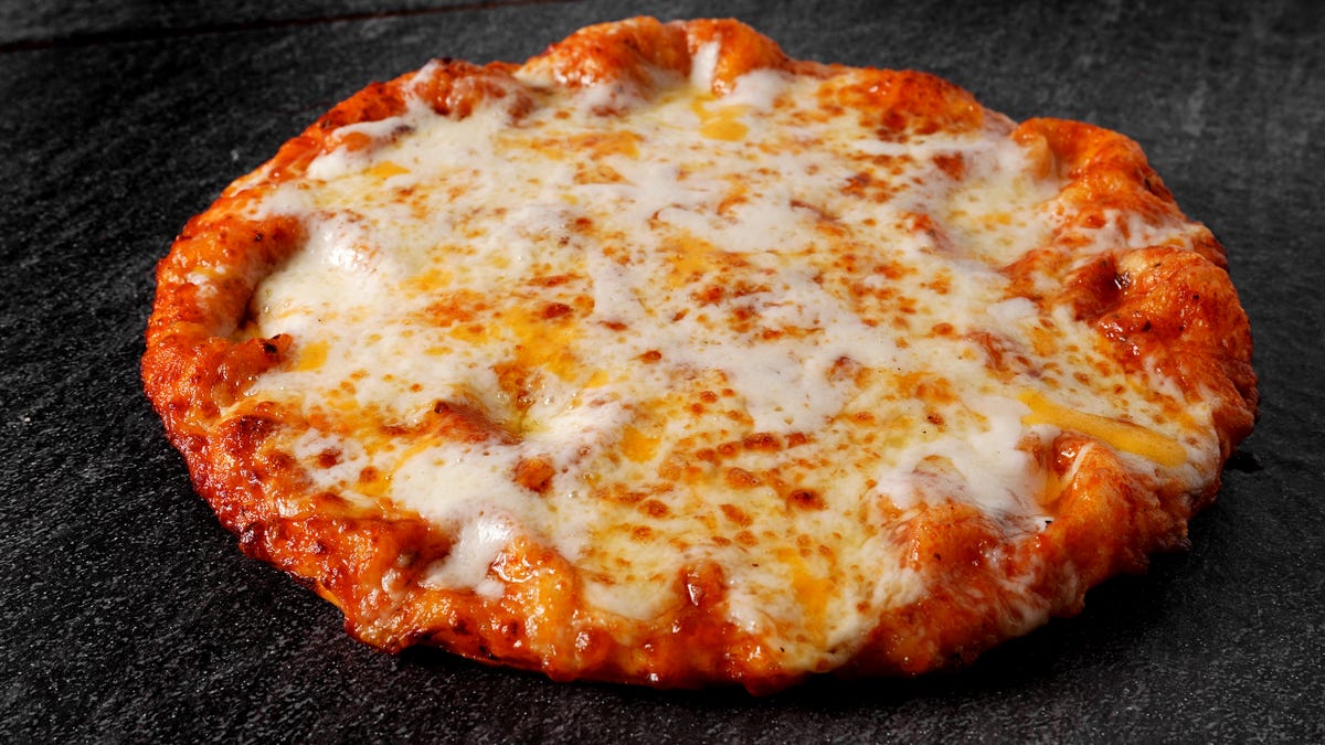 National Cheese Pizza Day: Where to get deals and discounts on Thursday