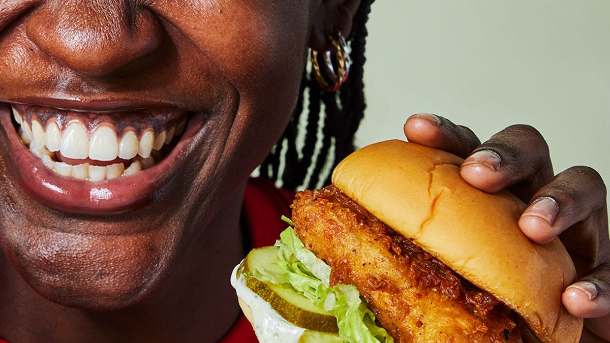 Football season is back and Shack Shack is giving away chicken sandwiches to celebrate