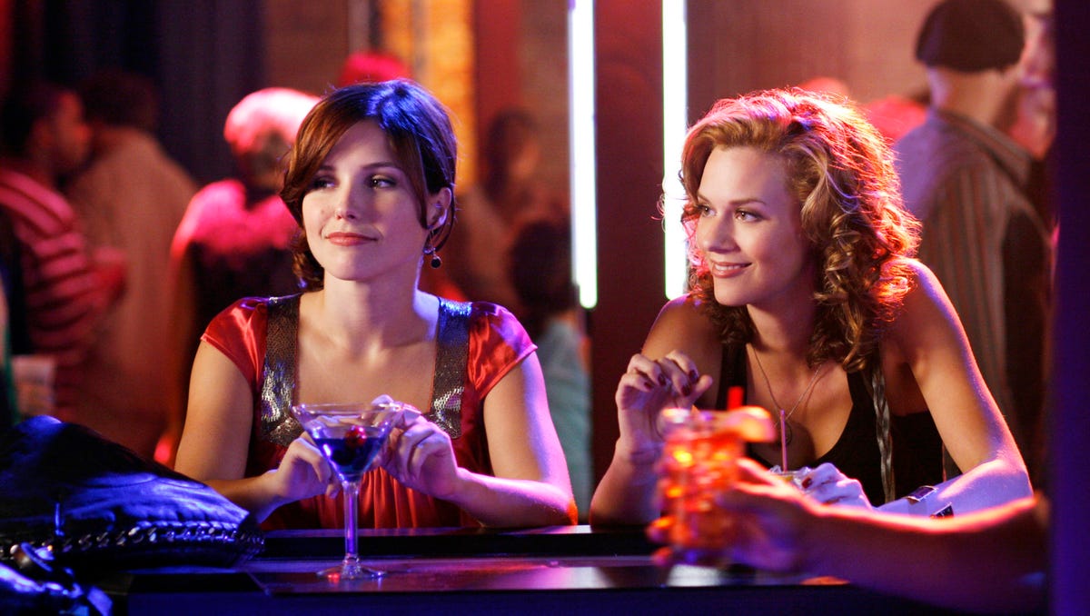 Sophia Bush, Hilarie Burton say ‘One Tree Hill’ Netflix reboot is a chance to ‘honor our fans’