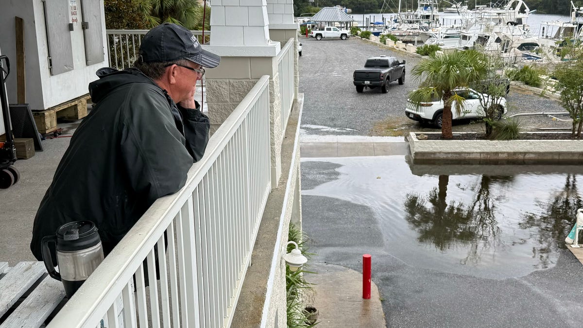 In St. Marks, residents await Hurricane Helene’s wrath