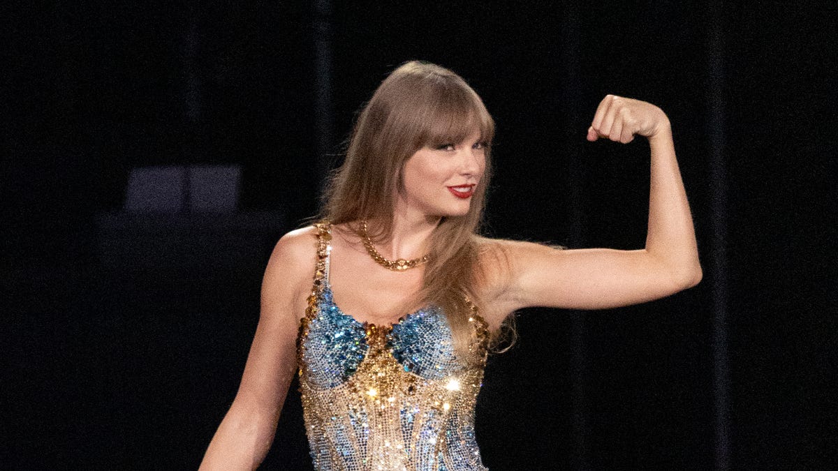 Aubrey Plaza, Stevie Nicks, more follow Taylor Swift in endorsements and urging people to vote