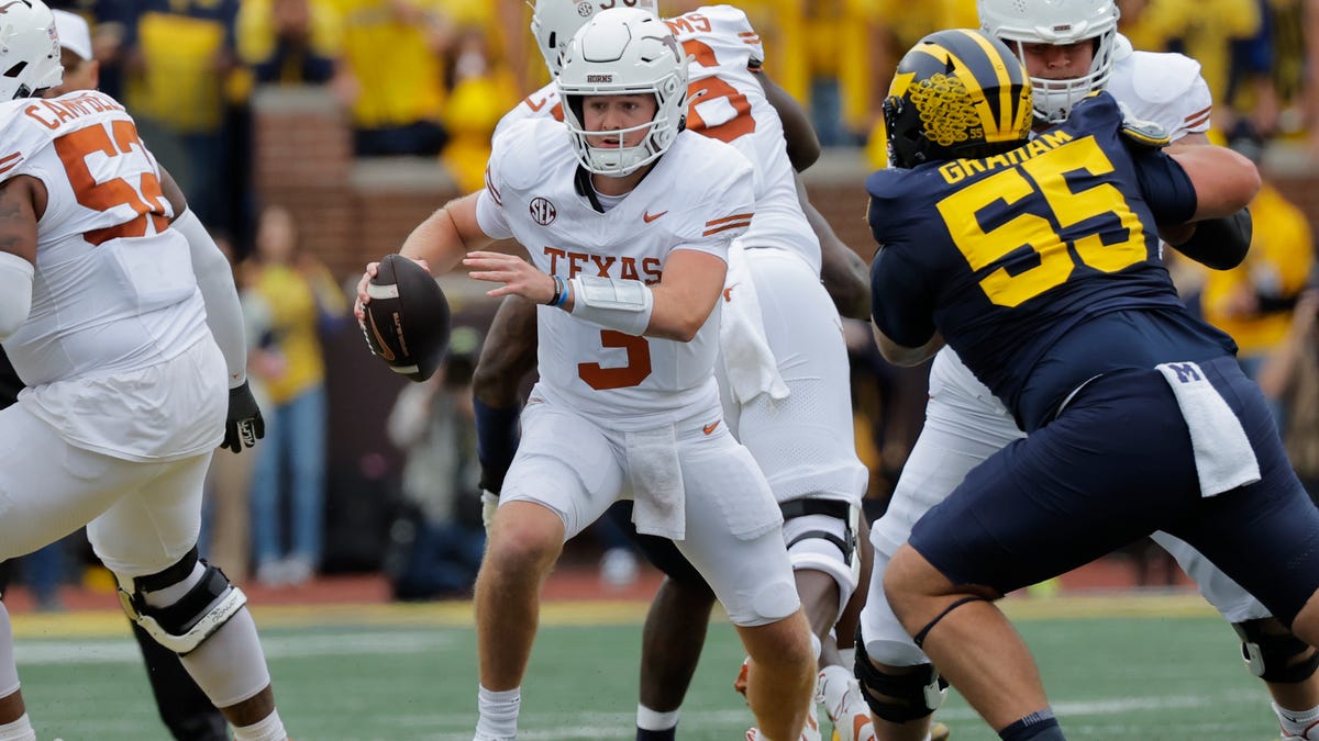 No. 3 Texas football, Quinn Ewers don’t need karma in smashing defeat of No. 9 Michigan