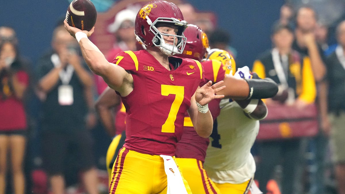 LSU vs USC: Final score, highlights as Trojans win Week 1 thriller over Tigers