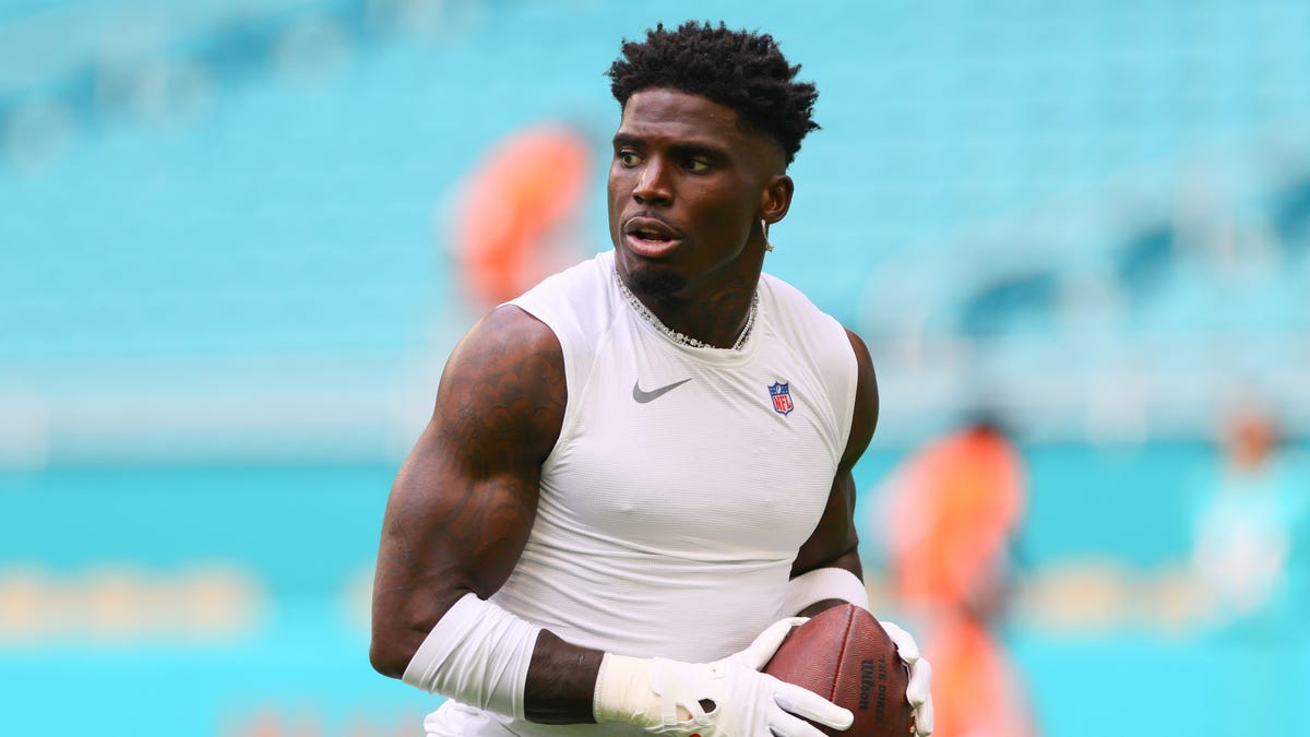 Dolphins star Tyreek Hill says he ‘can’t watch’ footage of ‘traumatic’ detainment