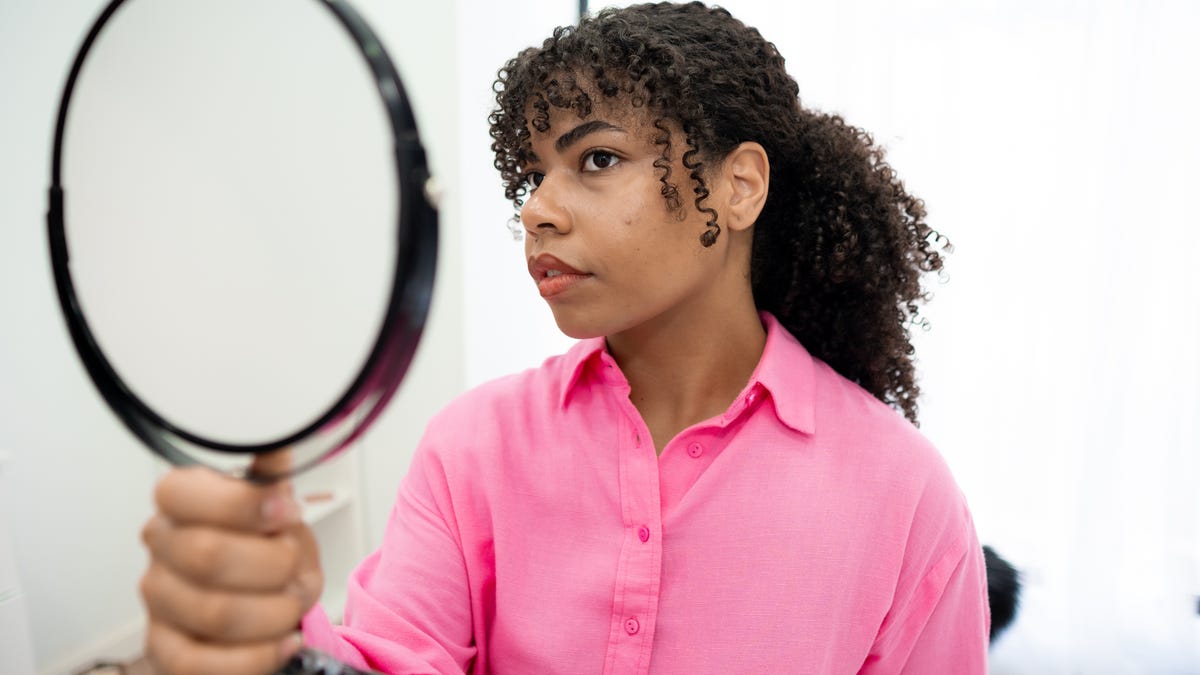 What is cortisol face? TikTok keeps talking about moon face, hormones.