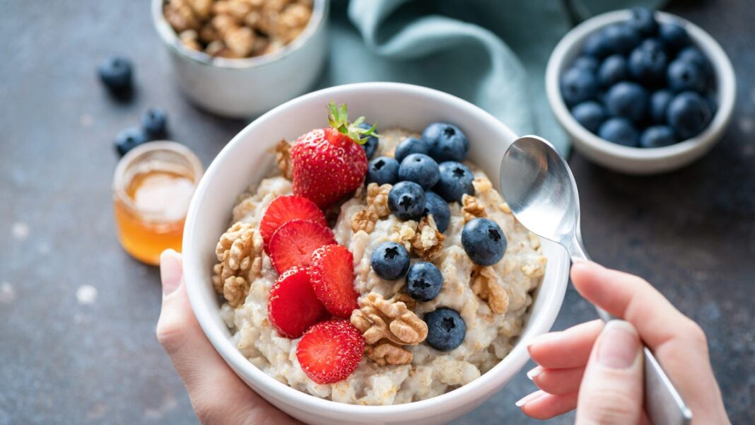 Are oats healthy? Here’s how to make them an even better breakfast.