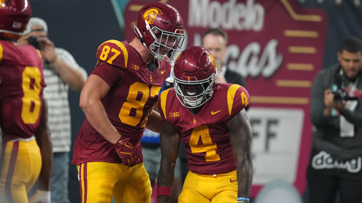 USC surges, Oregon falls out of top five in first US LBM Coaches Poll of regular season