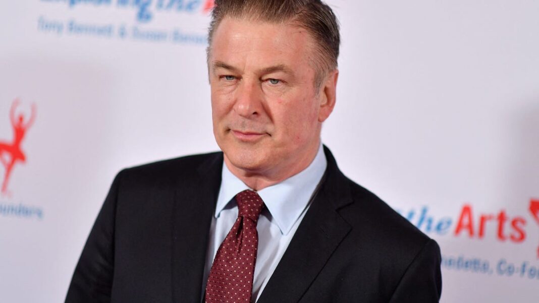 Surprise! Alec Baldwin returns to ‘SNL’ as Bret Baier interviewing Kamala Harris