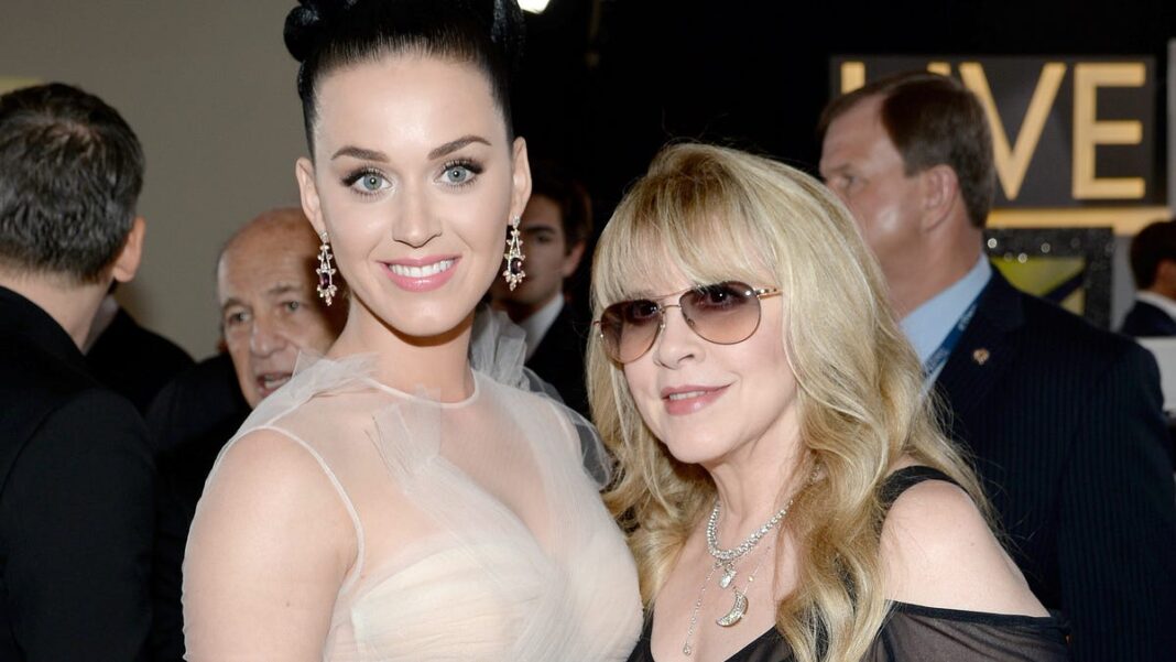 Stevie Nicks on the advice she gave Katy Perry to live with fame: ‘Get off the internet’