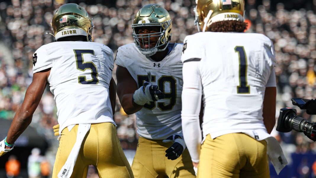 Oregon remains No. 1 in US LBM coaches poll, while Notre Dame joins college football’s top 10