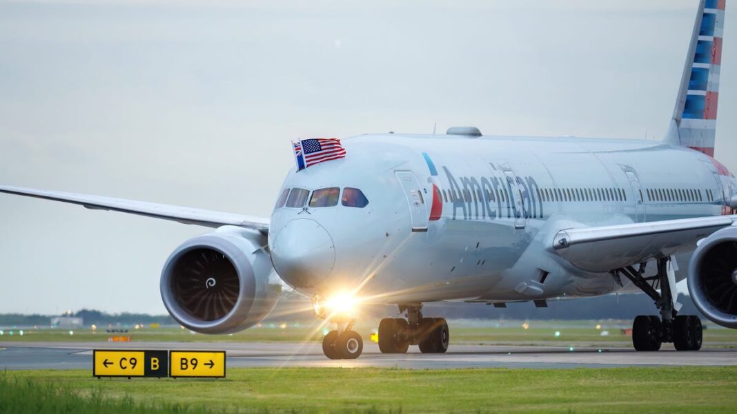 American Airlines lands its longest-ever nonstop flight after 8,300 miles, nearly 16 hours