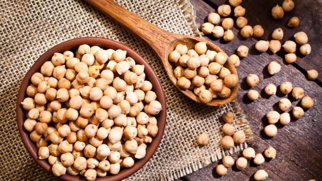 Are chickpeas healthy? How they and other legumes can boost your health.