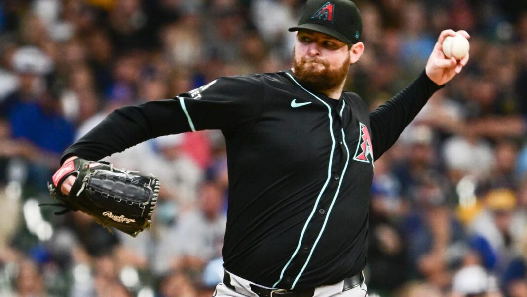 D-backs owner says signing $25 million pitcher was a ‘horrible mistake’