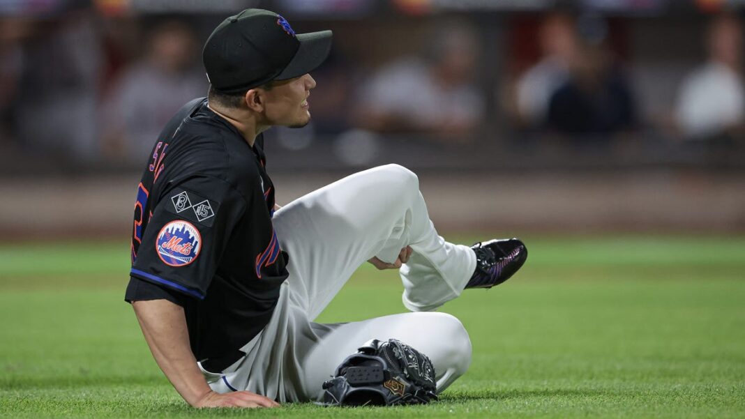 Mets shock everybody by naming long-injured ace Kodai Senga as Game 1 starter vs. Phillies