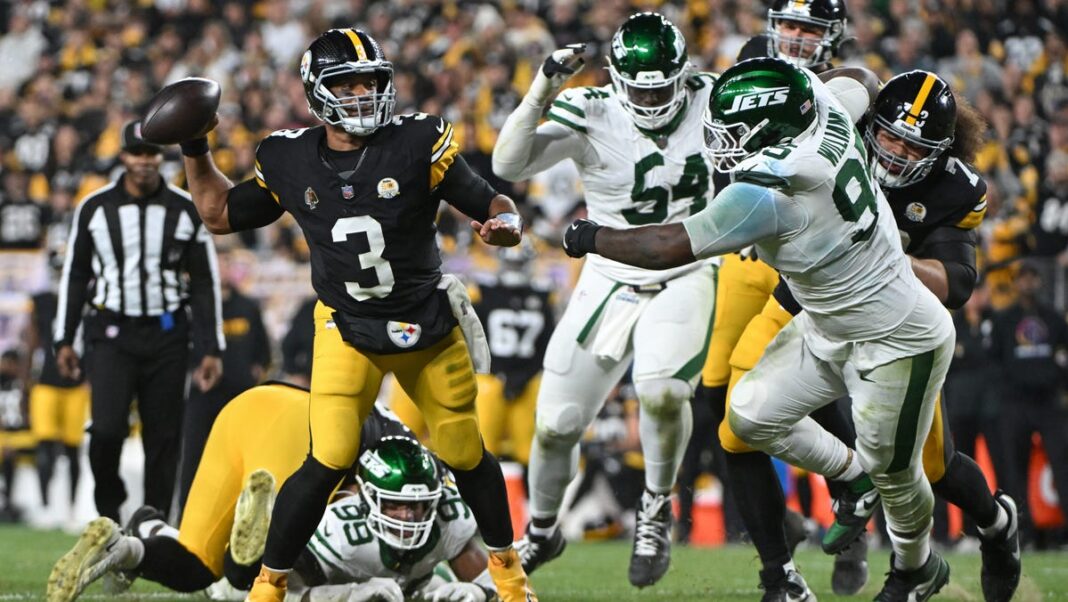 Russell Wilson overcomes shaky start as Steelers trample Jets in QB’s debut as starter