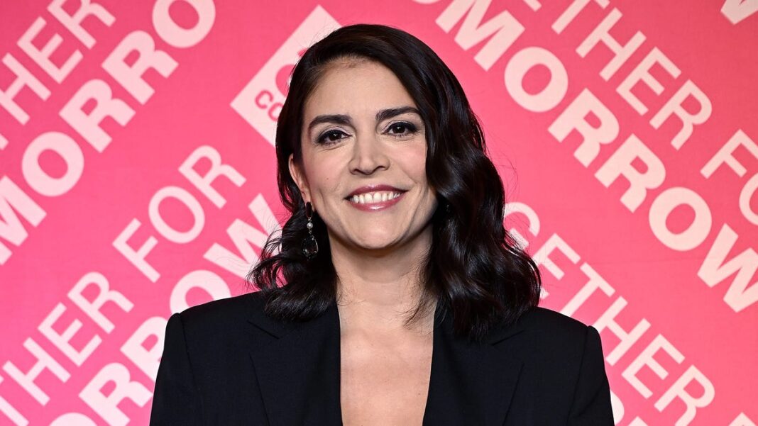 Cecily Strong is expecting her first child: ‘Very happily pregnant from IVF at 40’