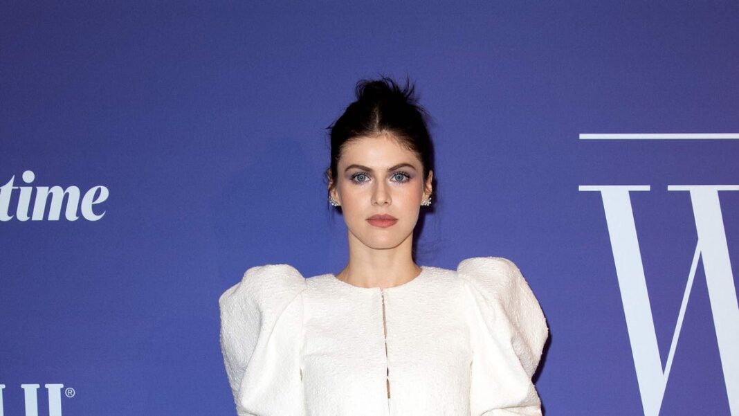 Alexandra Daddario shares first postpartum photo of baby: ‘Women’s bodies are amazing’