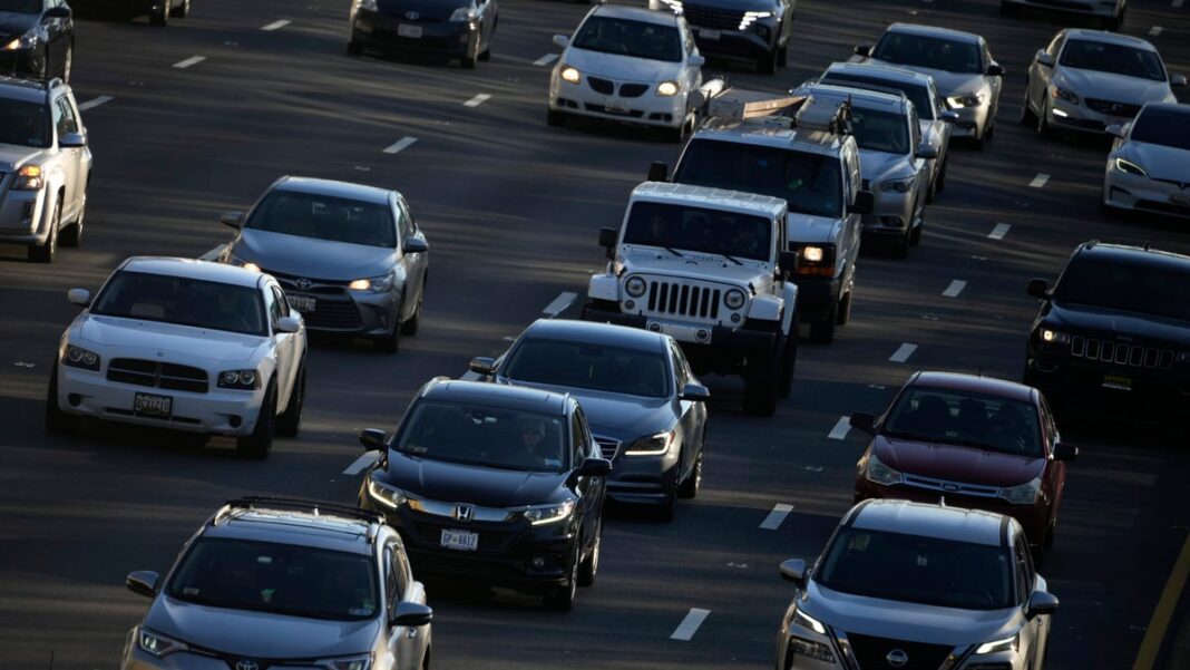 Avoid congested roads: Here are the worst times to hit the road (or fly)