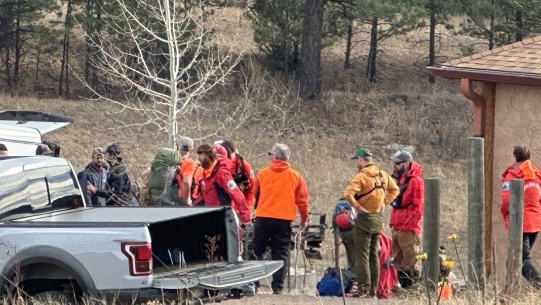 2 dead, 1 injured in Civil Air Patrol plane crash in Colorado, officials say