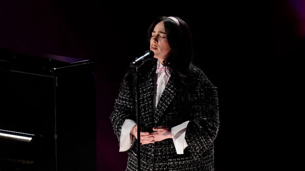 Billie Eilish reacts after teens killed in crash headed to her concert: ‘Sending so much love’