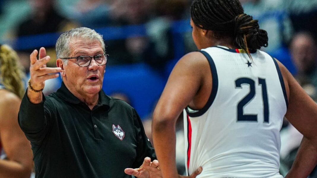 Geno Auriemma pushed women’s basketball forward by staying at UConn